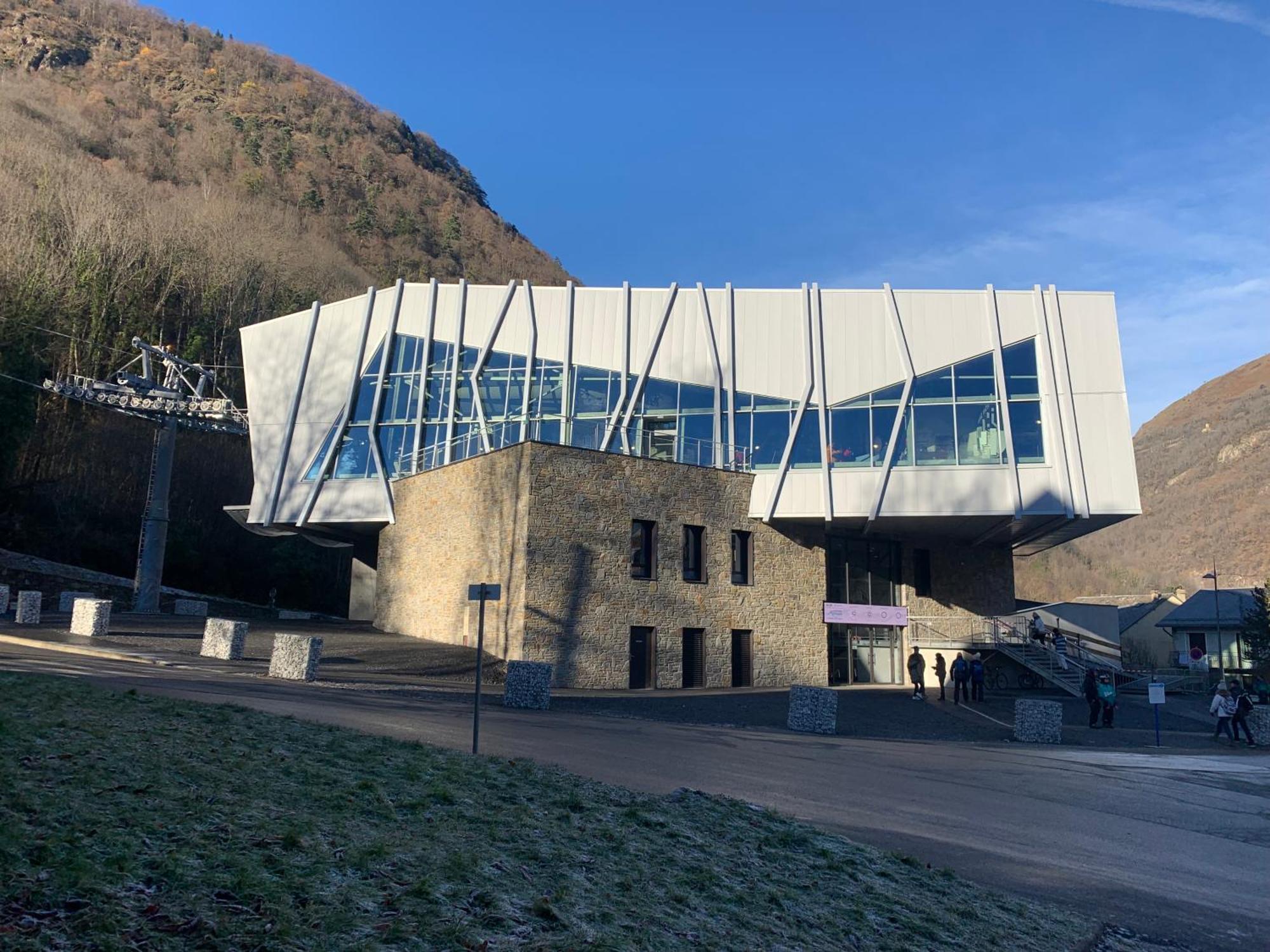 Appartement 2 Personnes Cures Ski Luchon Bagnères-de-Luchon Buitenkant foto